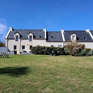 https://la-maison-des-poulains.inbrittany.com