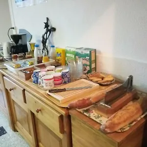  Frühstückspension Maison Familiale Des Gueyniers